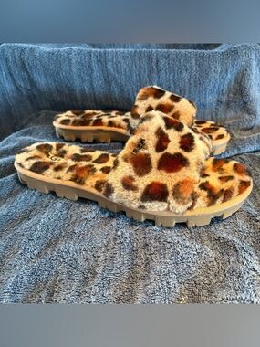 UGG Leopard Print Fuzzy Slide Sandals - Tan & Brown